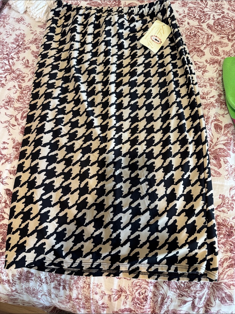 Black and Cream Houndstooth Midi Skirt - Classic Pencil Silhouette